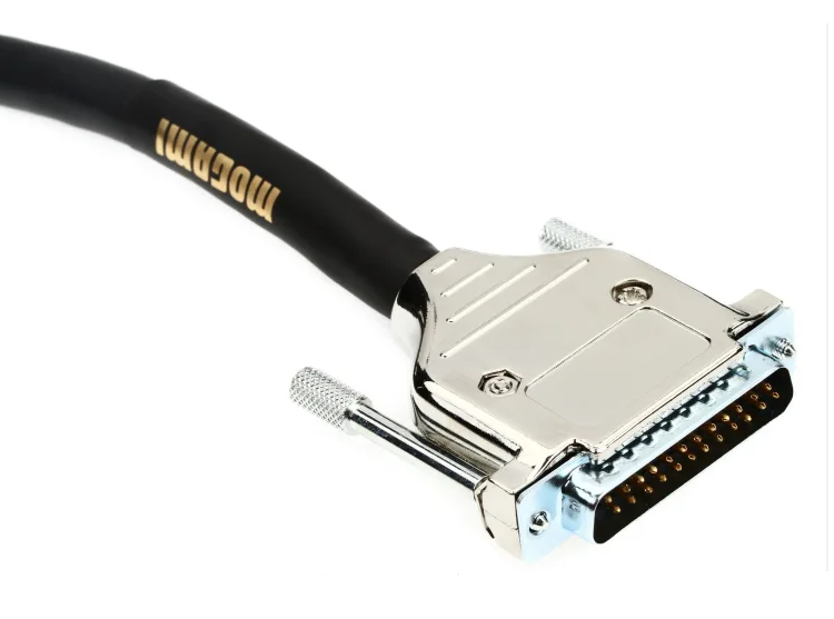 Mogami Gold DB25-XLRF 8-channel Analog Interface Cable - 20'